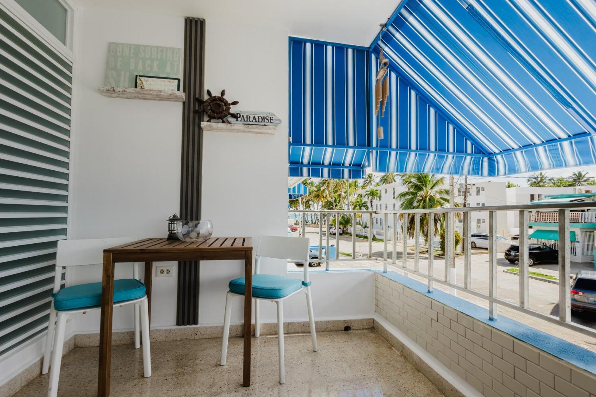 Oceanview Apartment Steps To The Beach Luquillo Exterior foto