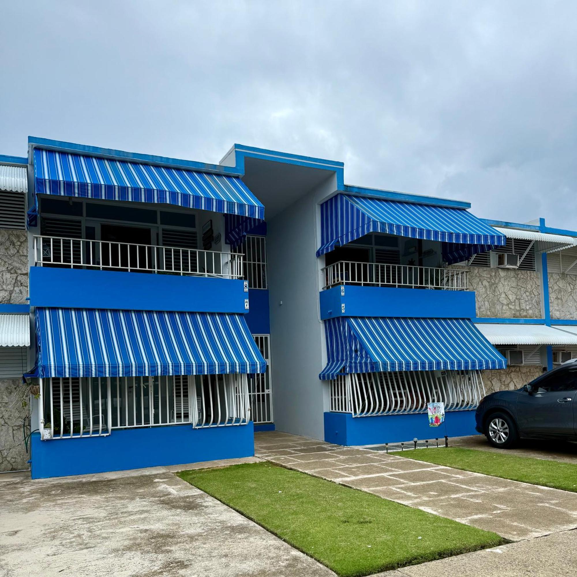 Oceanview Apartment Steps To The Beach Luquillo Exterior foto